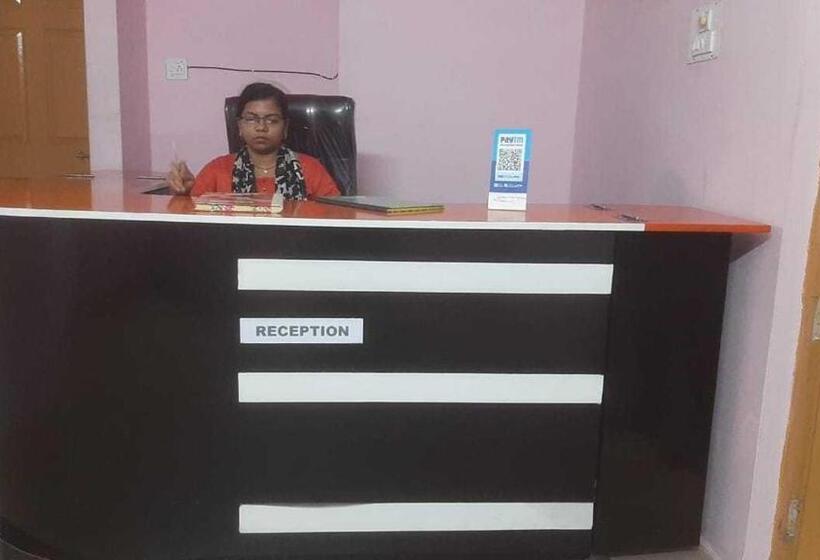 Oyo Aaradhya Hotel &restaurant