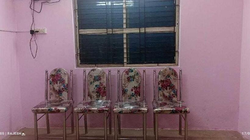 Oyo Aaradhya Hotel &restaurant