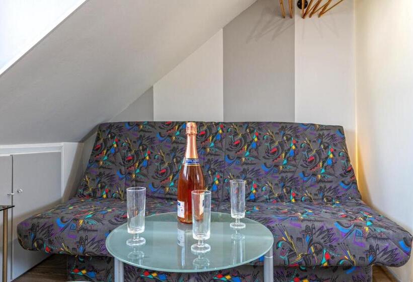 פנסיון Domaine De Pharaon