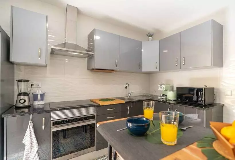 ペンション Leevin Guesthouse