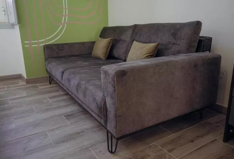 ペンション Leevin Guesthouse