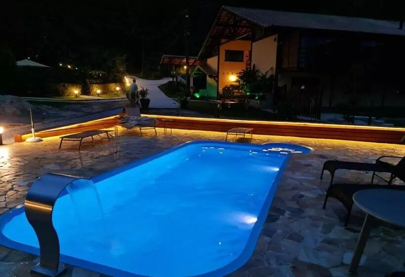 Majatalo Pousada Rural Altos De Lumiar