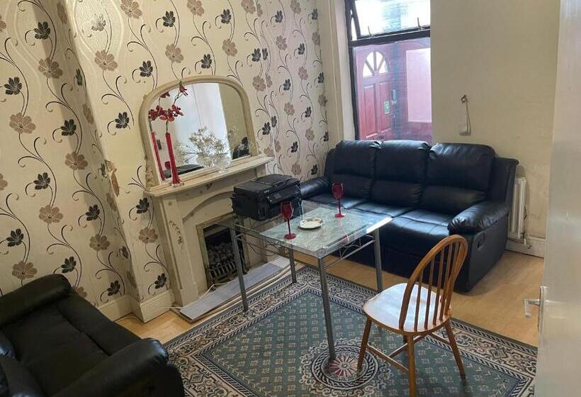 Пансион Quite Broad Rest 2