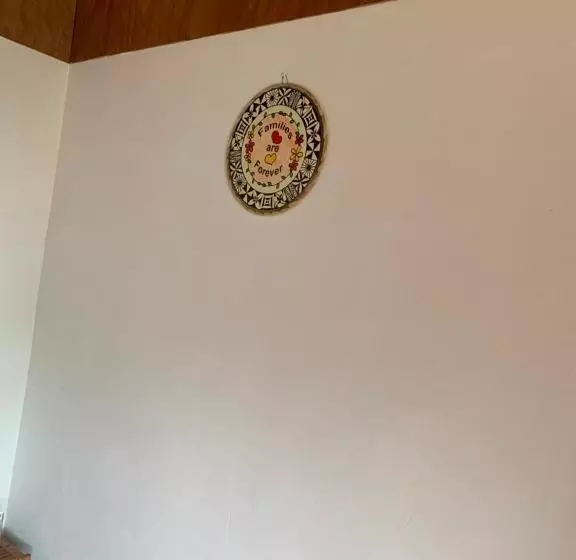 پانسیون Saralee’s House