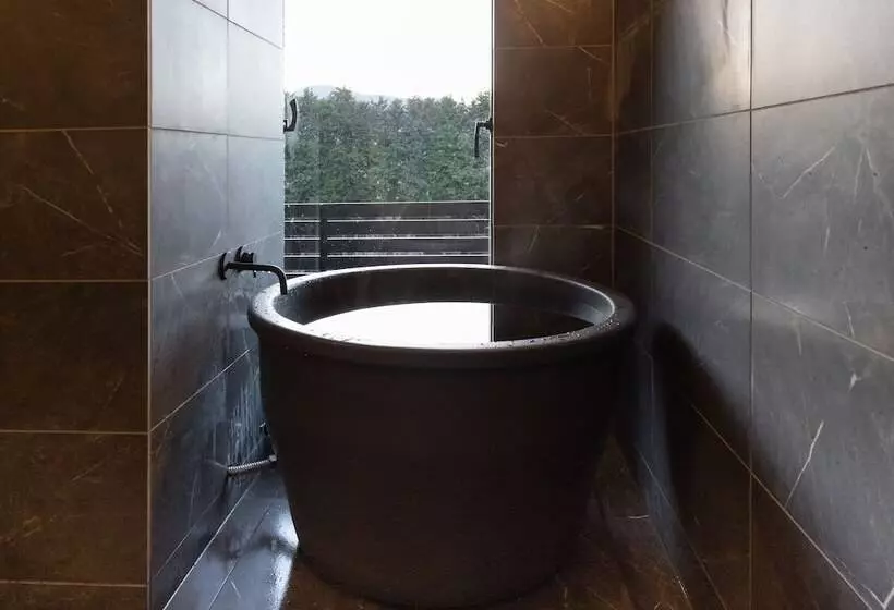 ریوکان Sengokubara Cocon