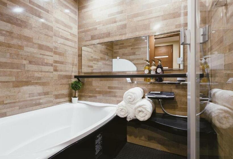 超级奢华 近秋叶原东京站keoa奢华套房双卧带厨房 超豪华戴森&pola顶级配置 4分钟到东京站 3分钟到地铁 最大6人