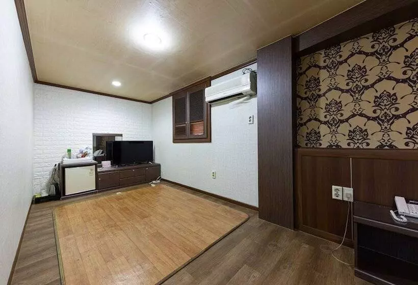 Asan Alps Motel