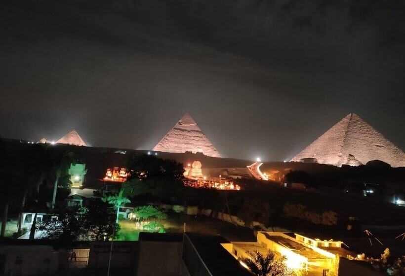 Bed and Breakfast Phoenix Pyramids View