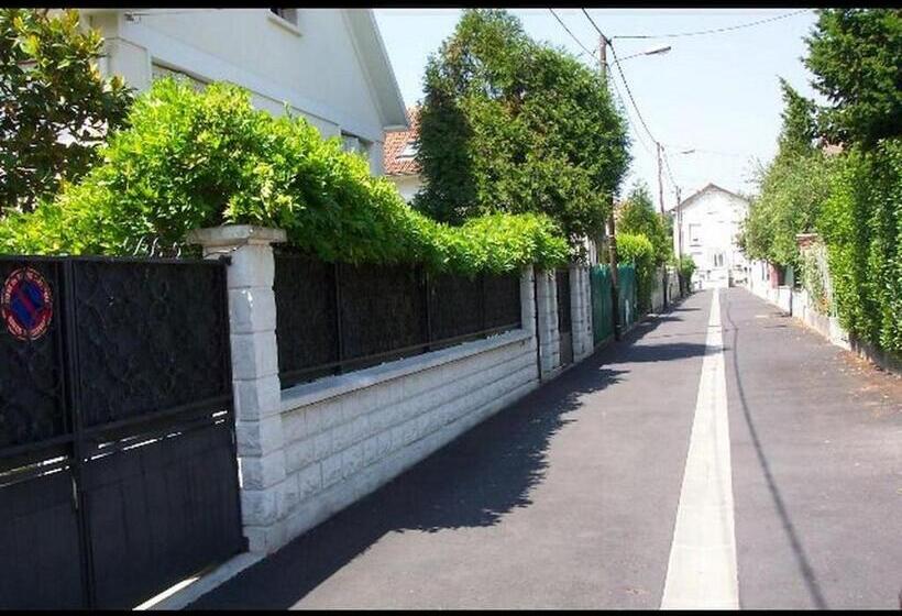 住宿加早餐  Studio Framboise Proche Paris Et Disneyland