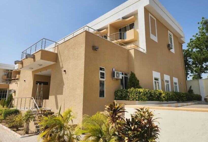 Golden Alpine Hotel And Resort