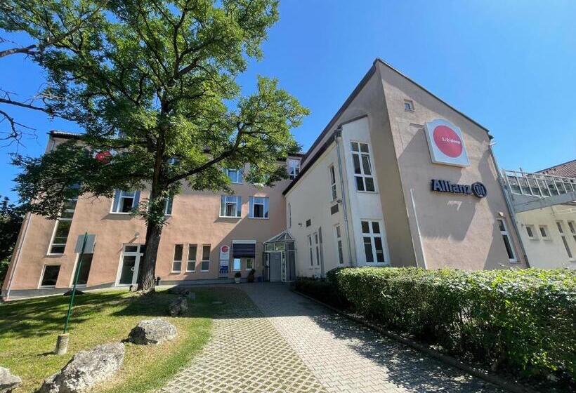 فندق 1, 2, Sleep Boardinghouse Unterschleißheim Zentrum