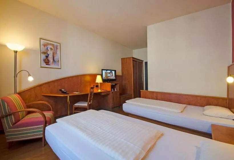 ホテル 1, 2, Sleep Boardinghouse Unterschleißheim Zentrum