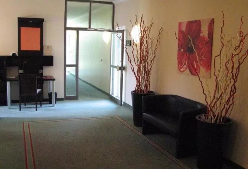 ホテル 1, 2, Sleep Boardinghouse Unterschleißheim Zentrum