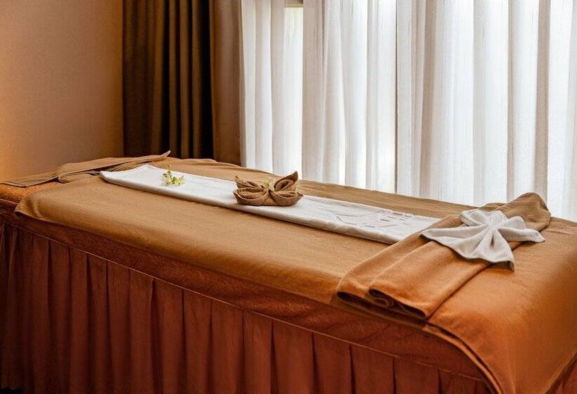 هتل Estrella Boutique