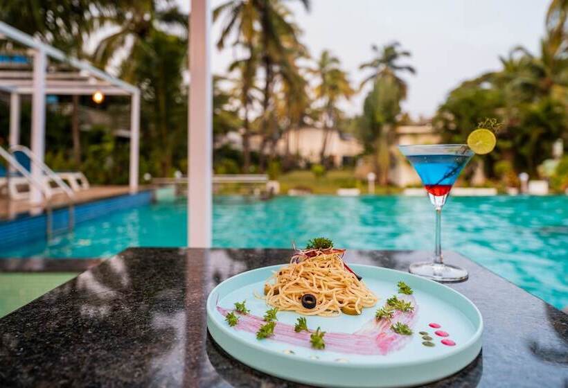 호텔 Foxoso La Beach Resort