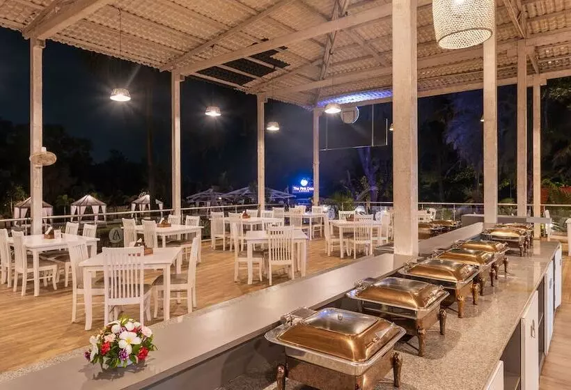 ホテル Foxoso La Beach Resort