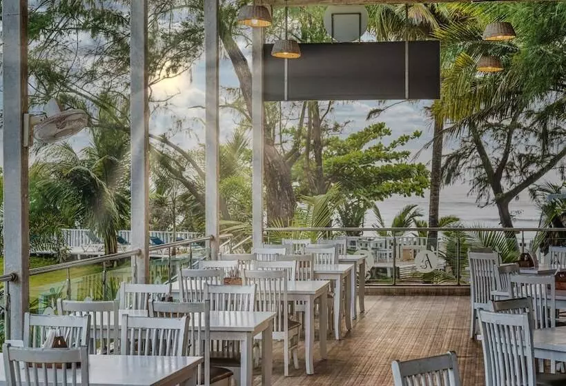 ホテル Foxoso La Beach Resort