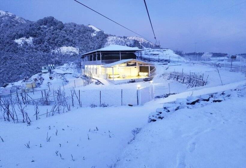 Отель Himalayan Camps And Resort