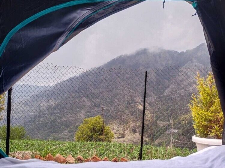 Отель Himalayan Camps And Resort