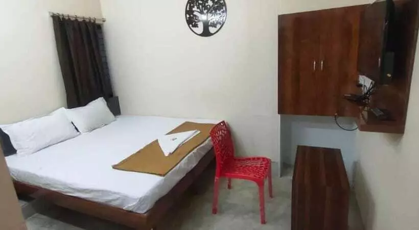 Hotelli Iroomz City Lite Lodge