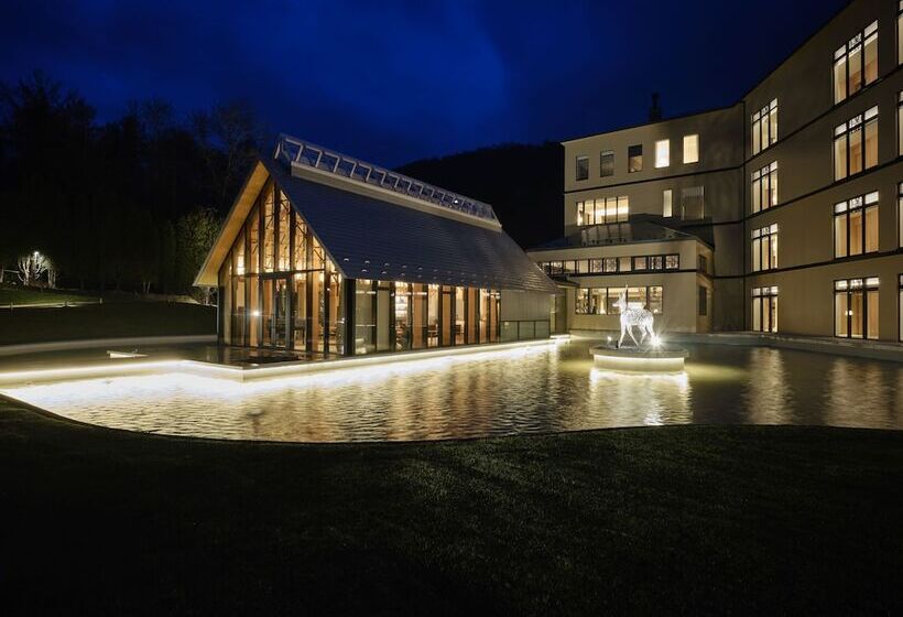 فندق Lake Toya Tsuruga Resort Hikari No Uta