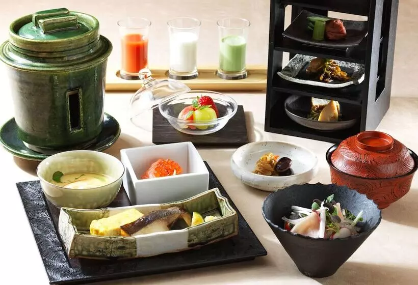 Hotelli Lake Toya Tsuruga Resort Hikari No Uta