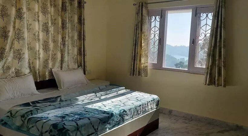 Hotelli Lakebreeze By Sunrise