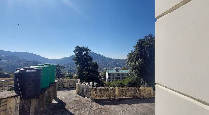 בית מלון כפרי Lakebreeze By Sunrise