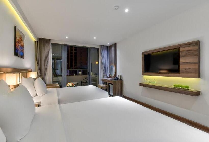 Maris Hotel Nha Trang