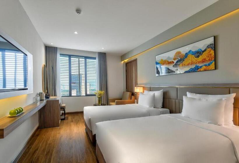 Maris Hotel Nha Trang