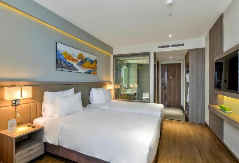 Maris Hotel Nha Trang