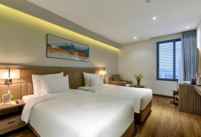 Maris Hotel Nha Trang