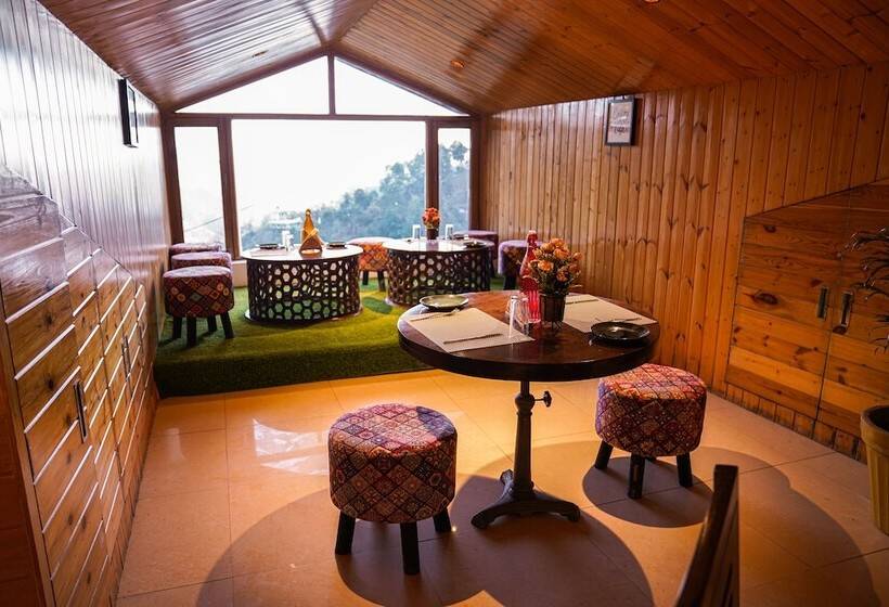 酒店 Montrose 11 Boutique