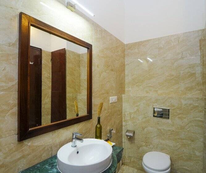 酒店 Montrose 11 Boutique