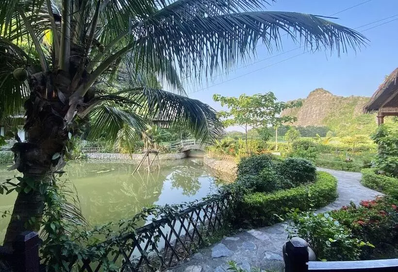 هتل Muong Village Ninh Binh