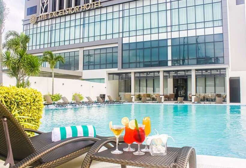 בית מלון כפרי The Excelsior