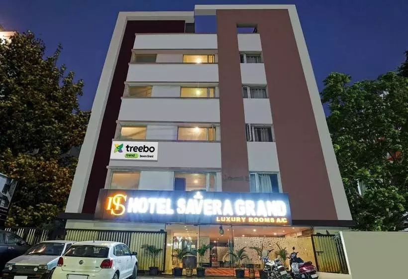 ホテル Treebo Savera Grand