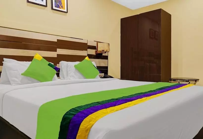 ホテル Treebo Savera Grand