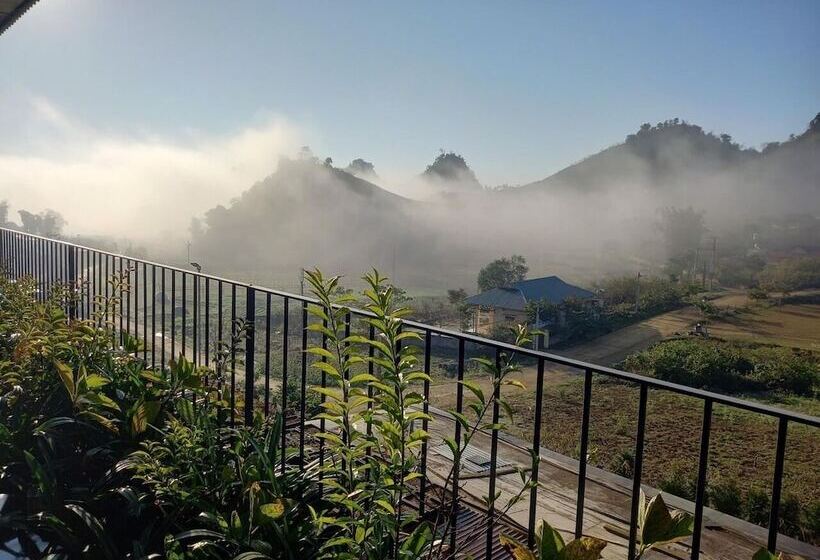 هتل Vigolando Van Ho Resort