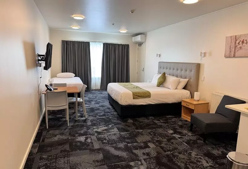 Zeta Motel