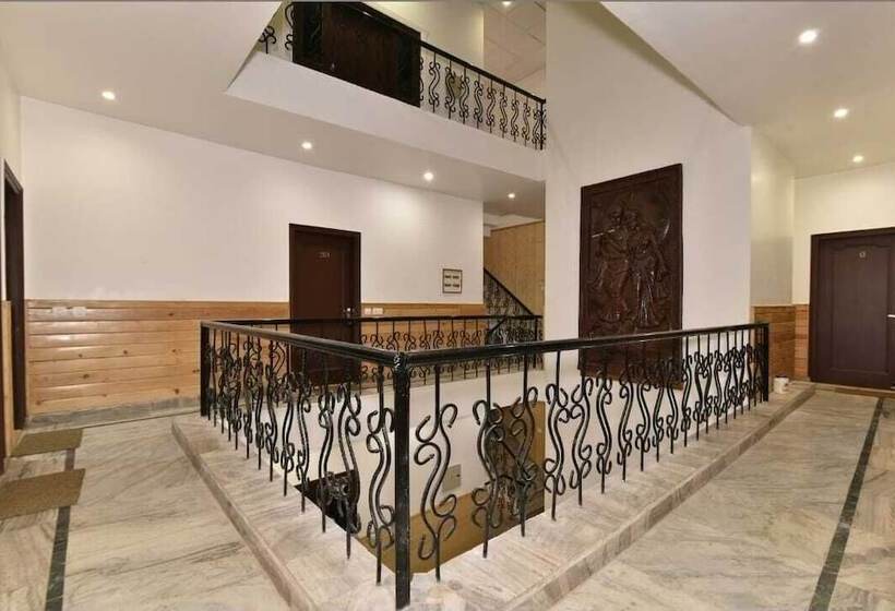 Divyansh By Vrb Hotels