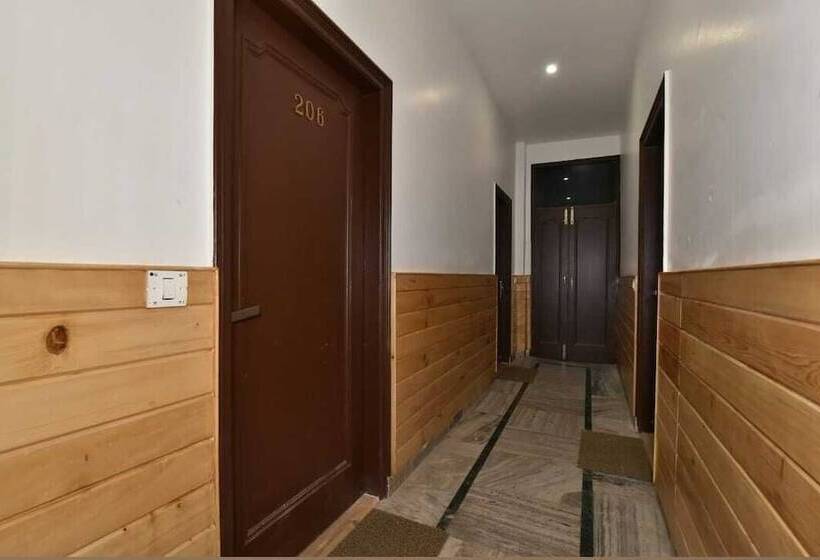 Divyansh By Vrb Hotels