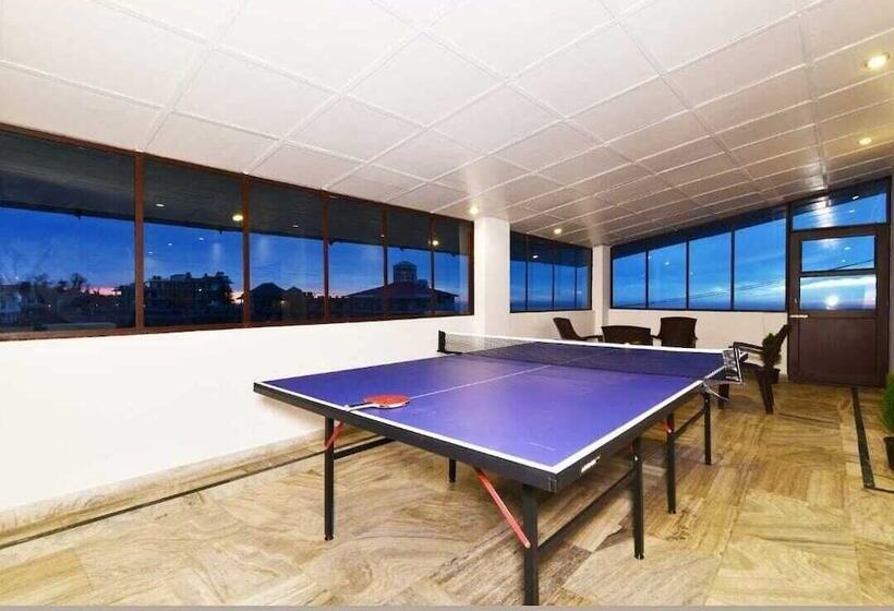 Divyansh By Vrb Hotels