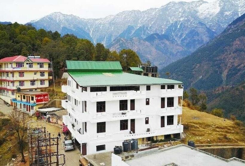 Divyansh By Vrb Hotels