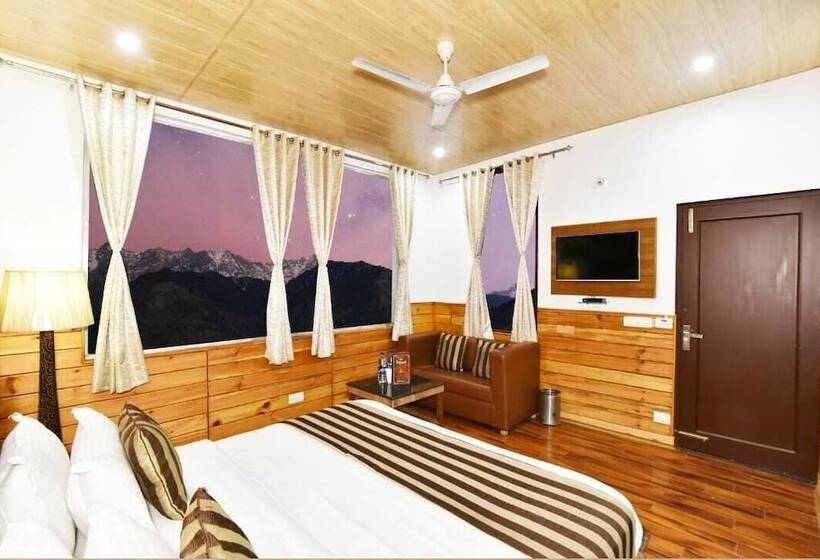 Divyansh By Vrb Hotels