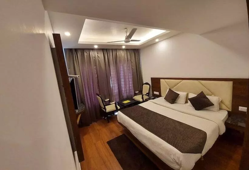 Forest View By Dl Hotels