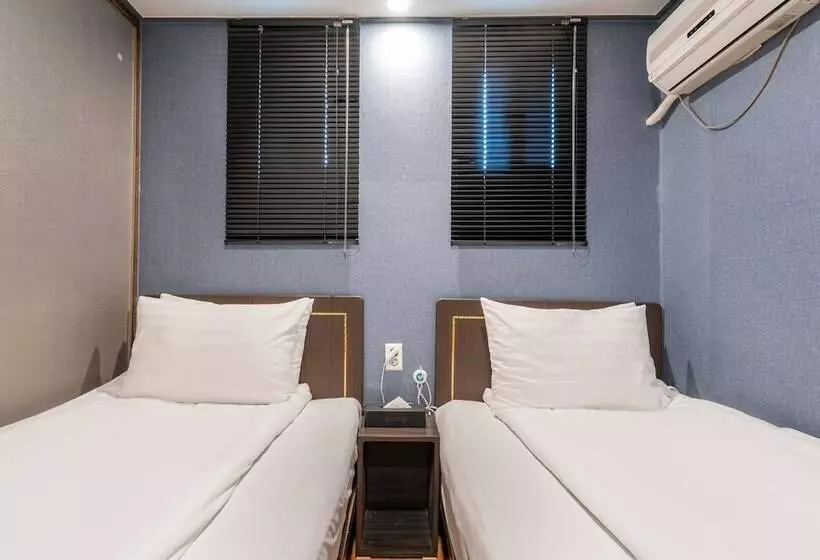 Gangseo  Bank Motel
