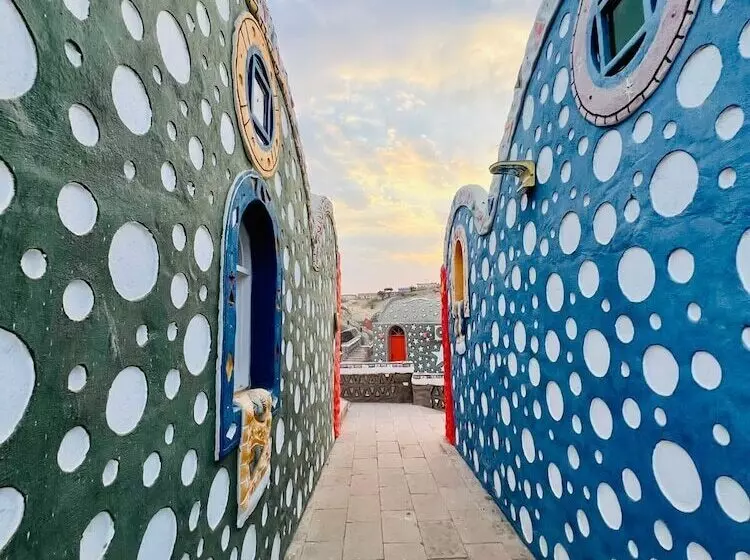 هتل Artika Wadi Kiki