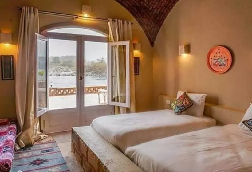 هتل Artika Wadi Kiki