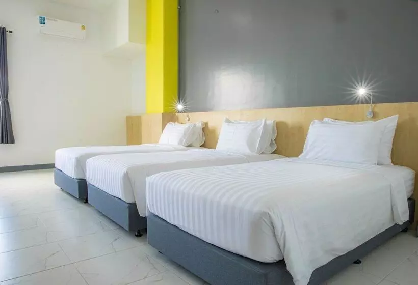 هتل Ezy Inn